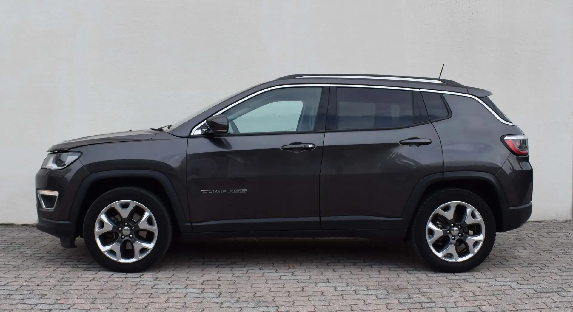 Jeep Compass Compass 1.4 m-air Limited 2wd 140cv my19 Grigio - 1