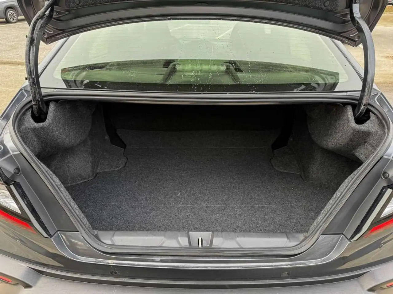 Subaru WRX снимка Subaru WRX