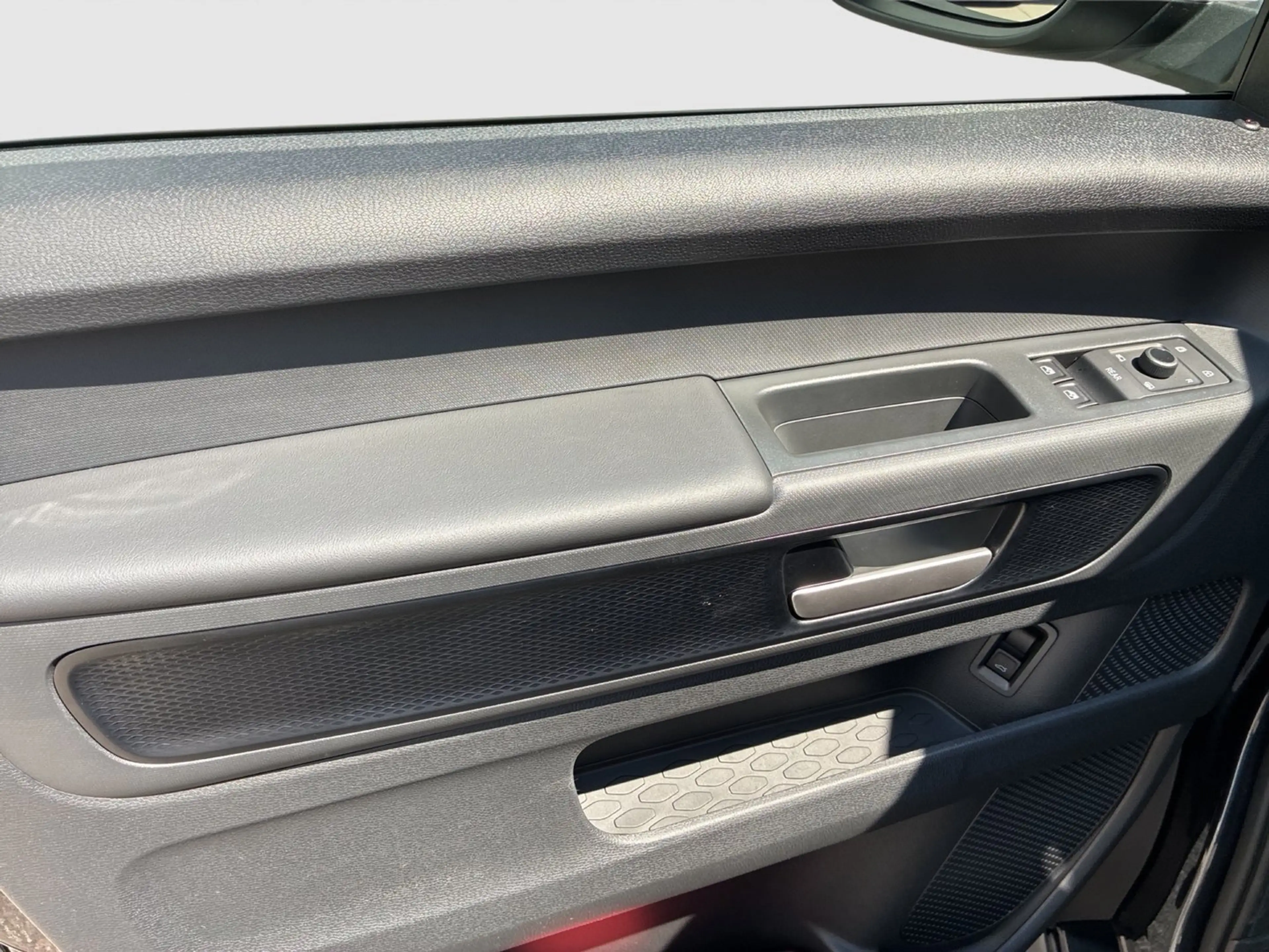 Volkswagen ID. Buzz VW ID. Buzz Pro LR 4MOTION 250 kW — photo 9