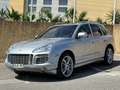 Porsche Cayenne Cayenne 4.8 V8 Turbo Tiptronic PERFORMANCE 540CH Argent - thumbnail 1