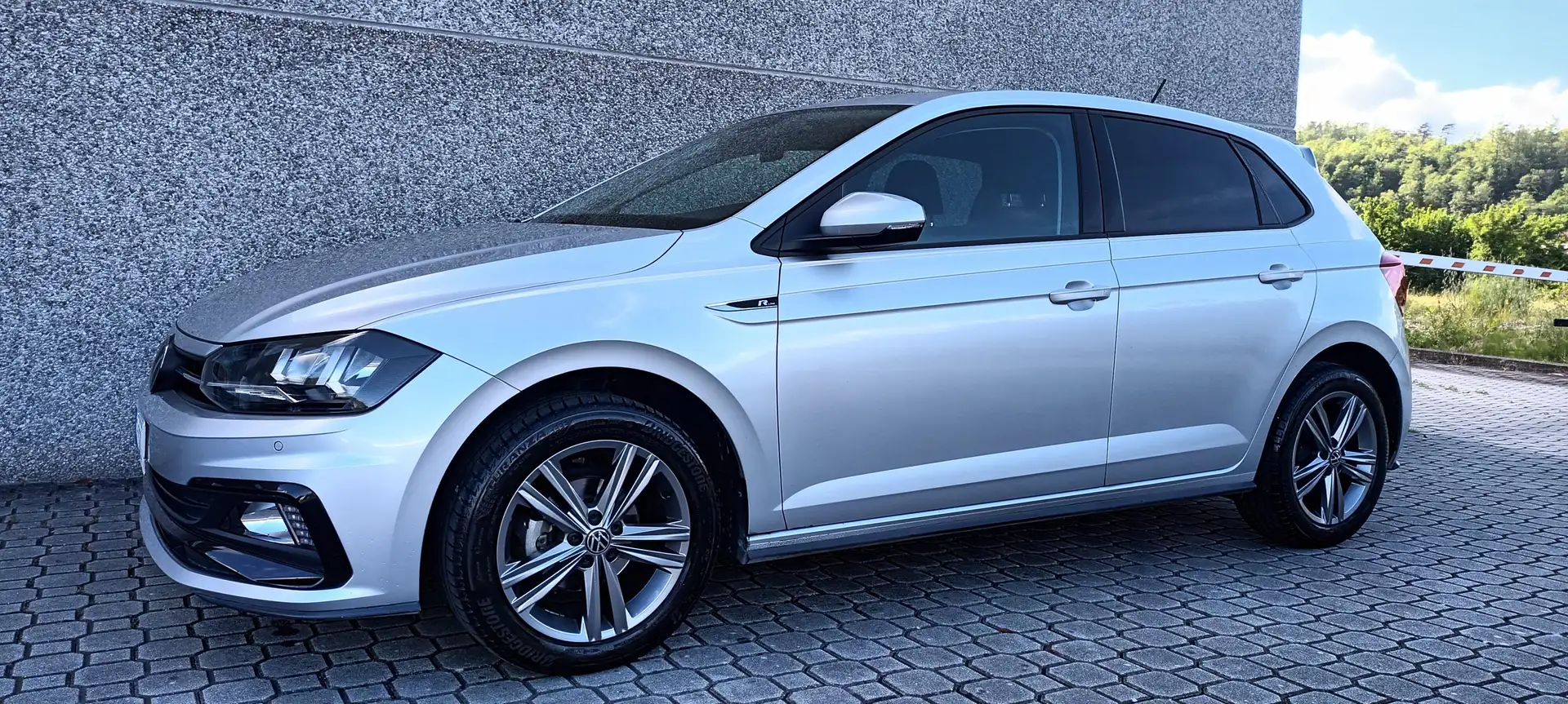 Volkswagen Polo Polo 5p 1.0 tsi Sport 95cv Zilver - 2