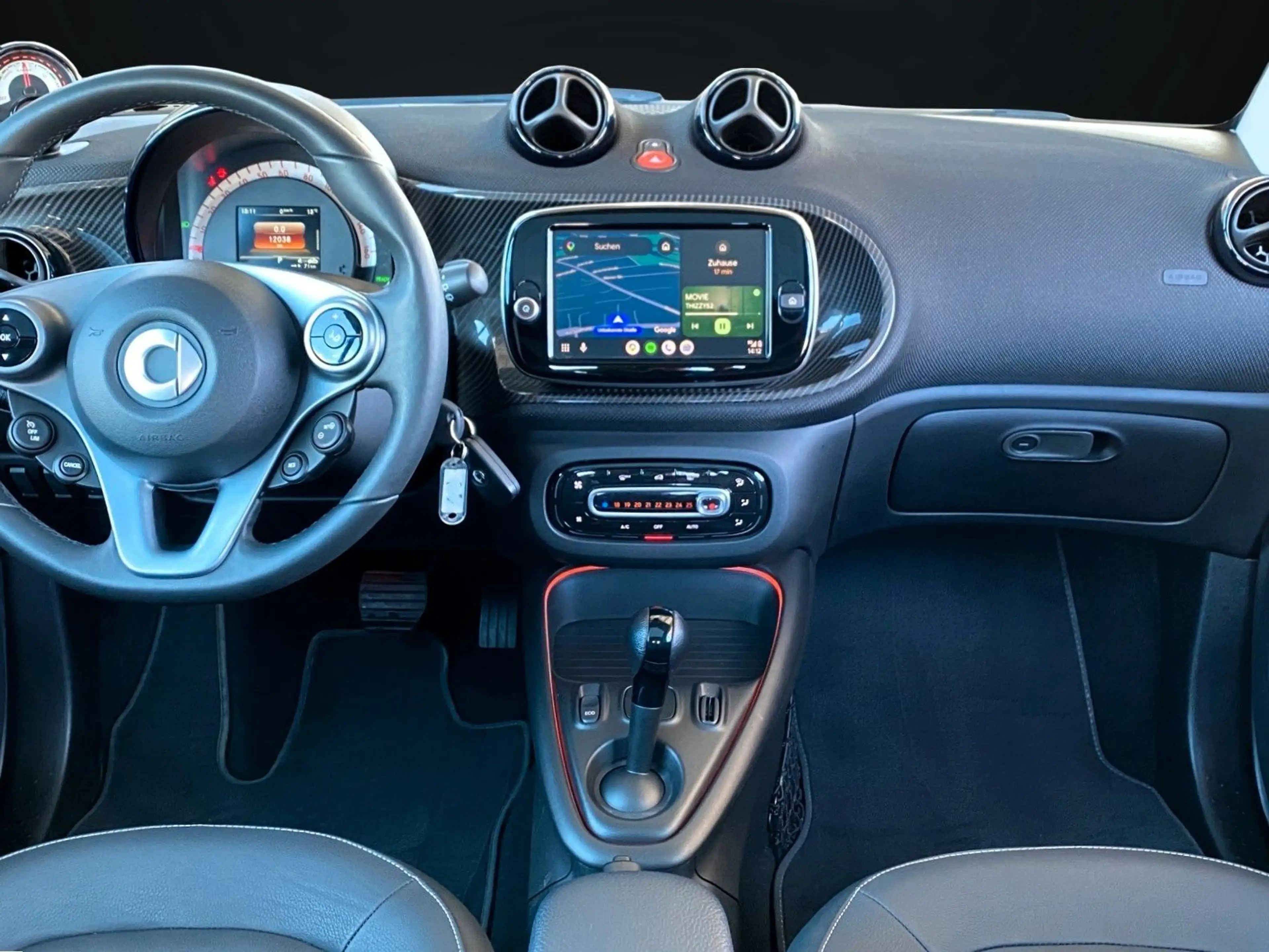 smart forTwo COUPE EQ NAVI-KAMERA-PANORAMA-LED-JBL — photo 10