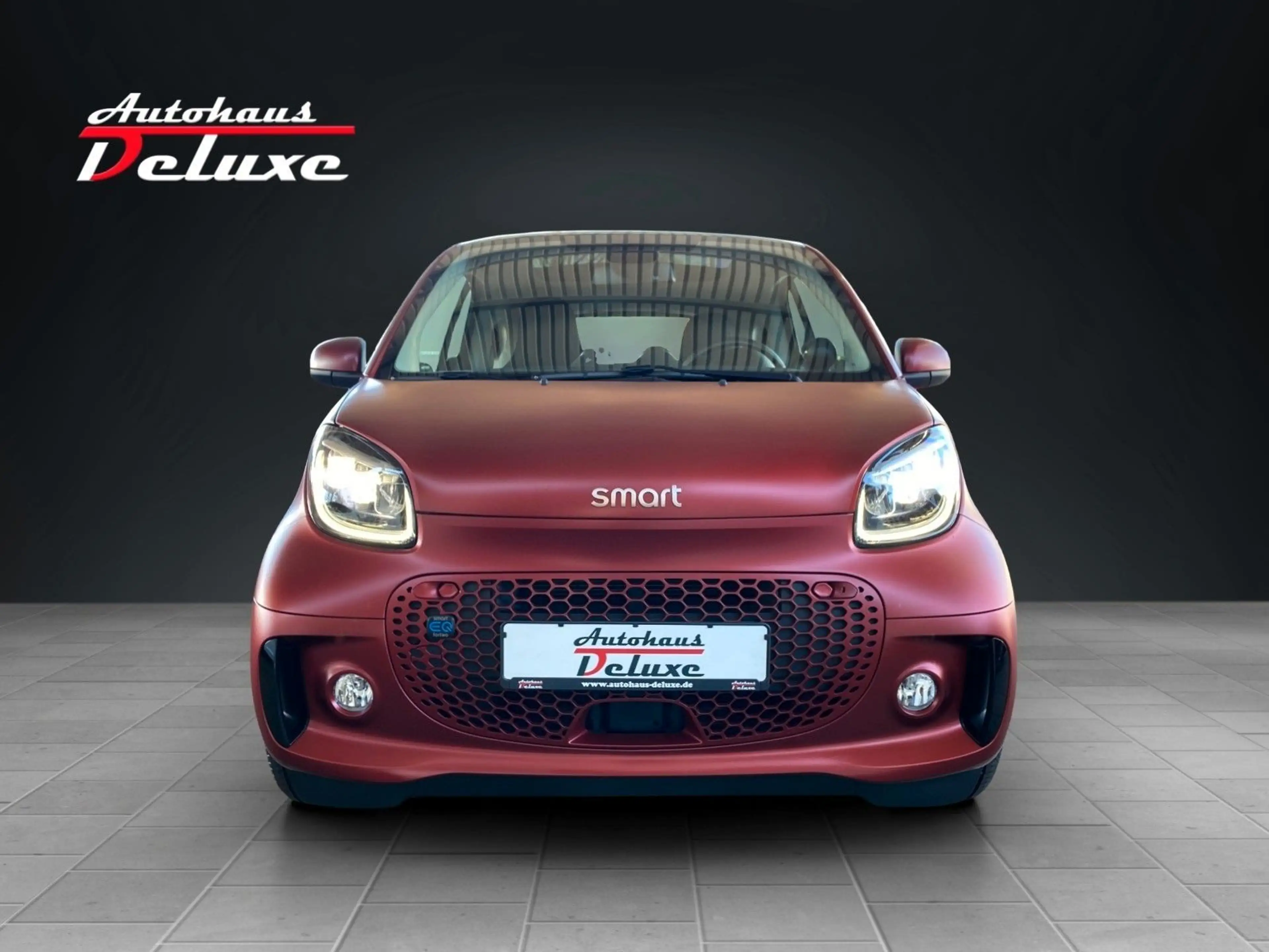 smart forTwo COUPE EQ NAVI-KAMERA-PANORAMA-LED-JBL — photo 2