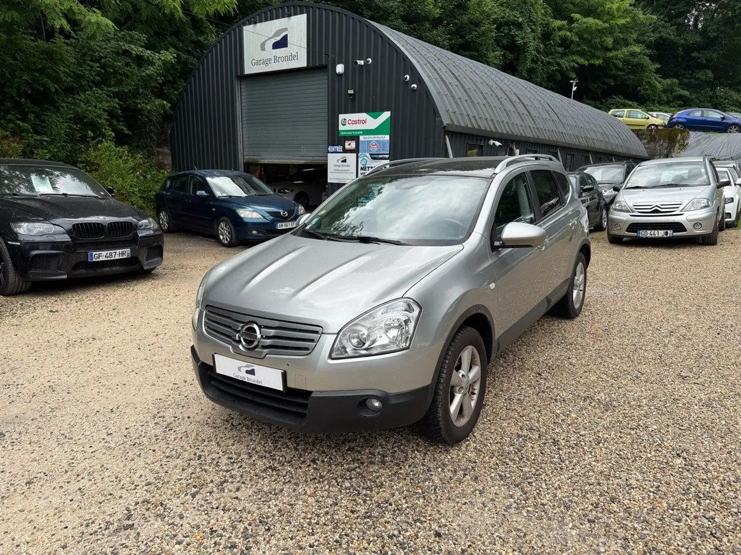 Nissan Qashqai+2 Qashqai%2B2 1.5 dCi 103cv Visia 7 PL 2e main Gris - 1