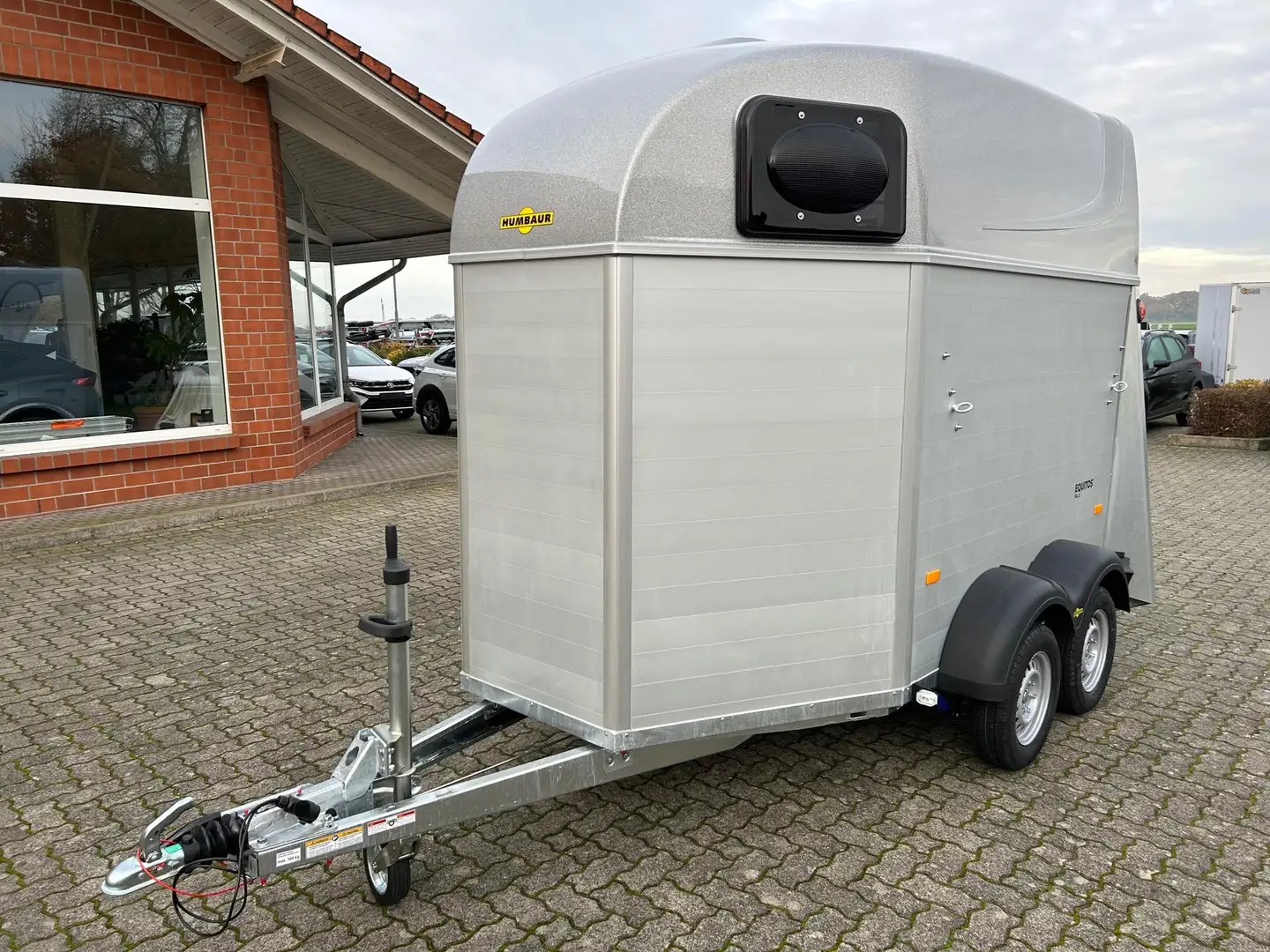 Humbaur Pferdeanhänger Equitos Alu 2000 2,0t 100km/h He... - 1