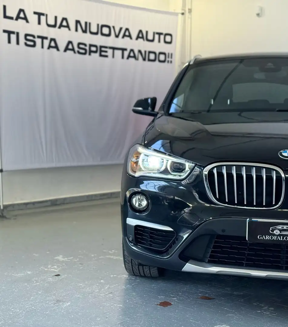BMW X1 X1 sdrive18d Advantage auto my18 Negro - 2