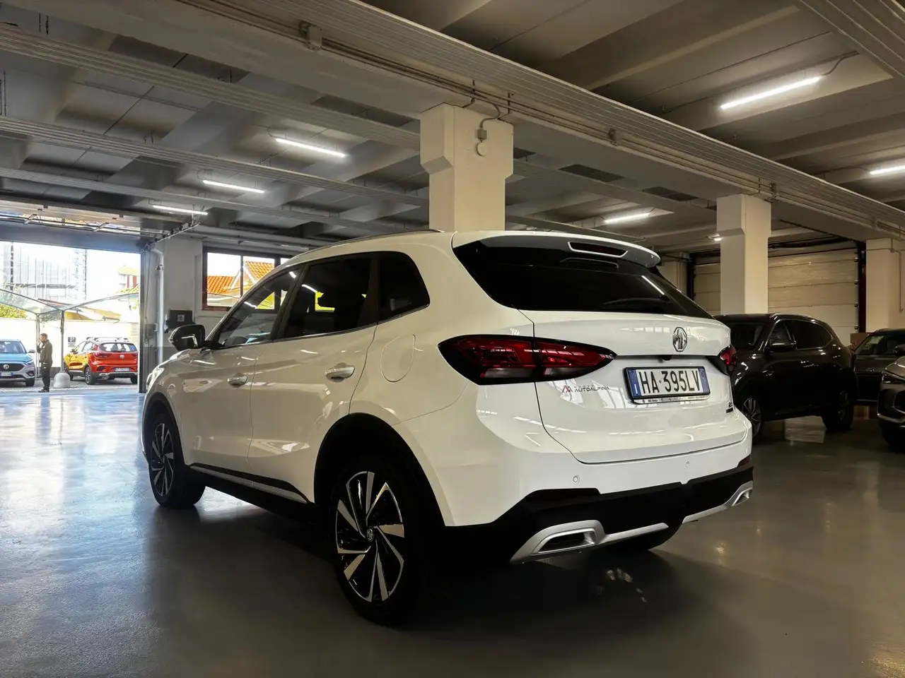 MG ZS NEW ZS 1.5L MT STD, миниатюра 9