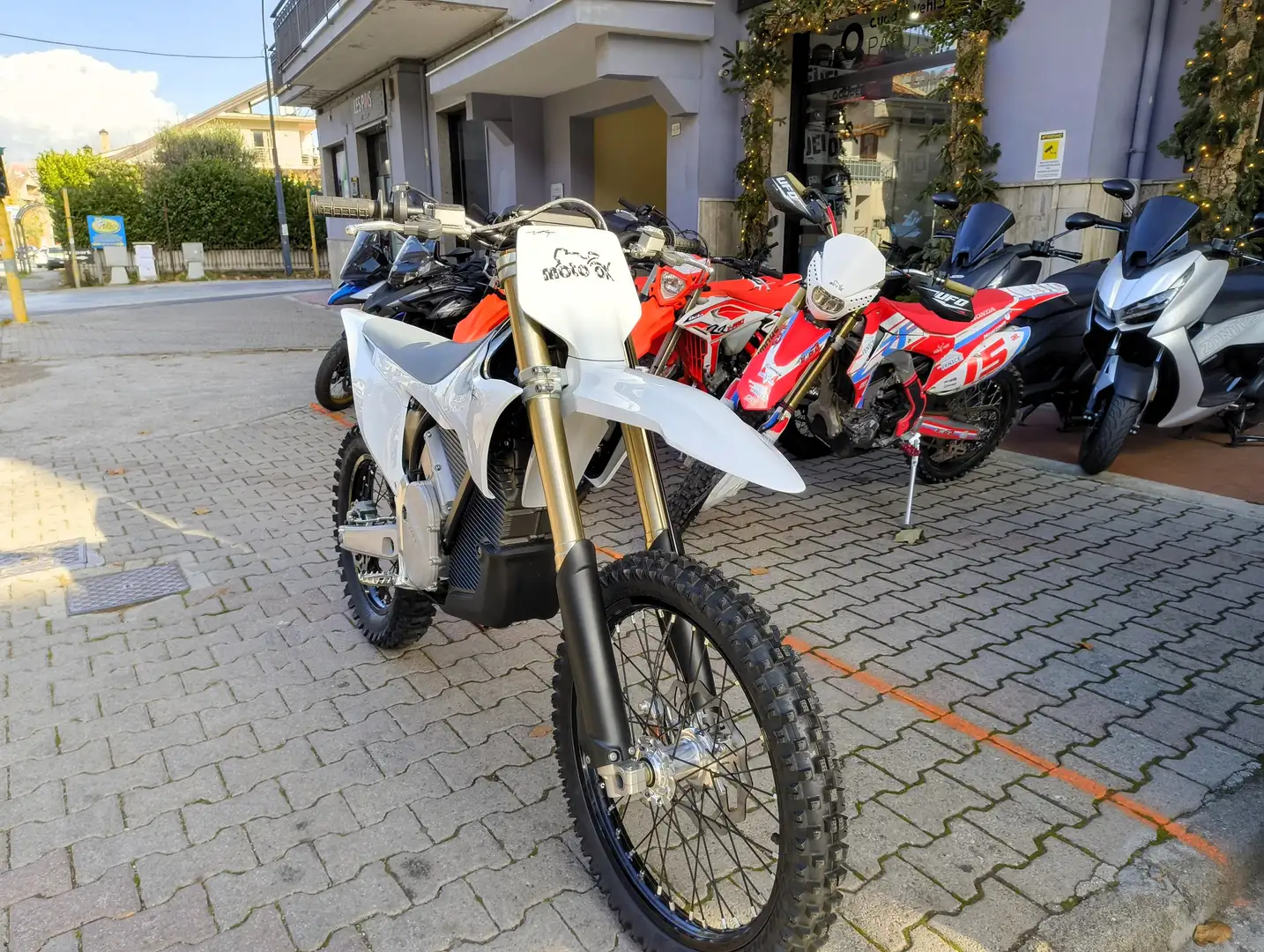 Altro STARK VARG MX 2025 60HP Bianco - 2