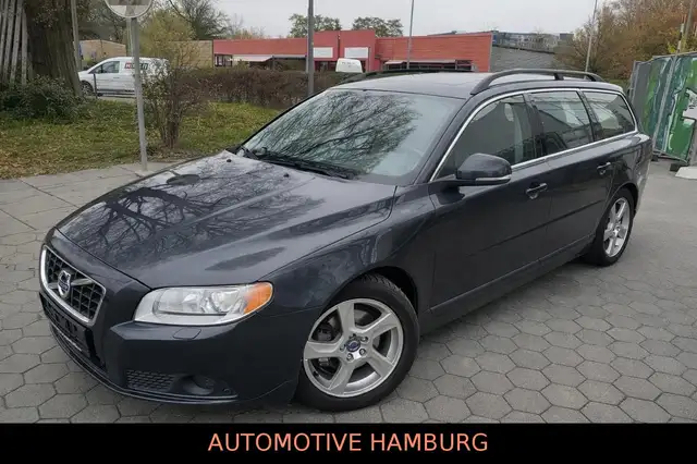 Volvo V70 *Bi-Xenon*Leder*NAVI*Klima*Panorama*