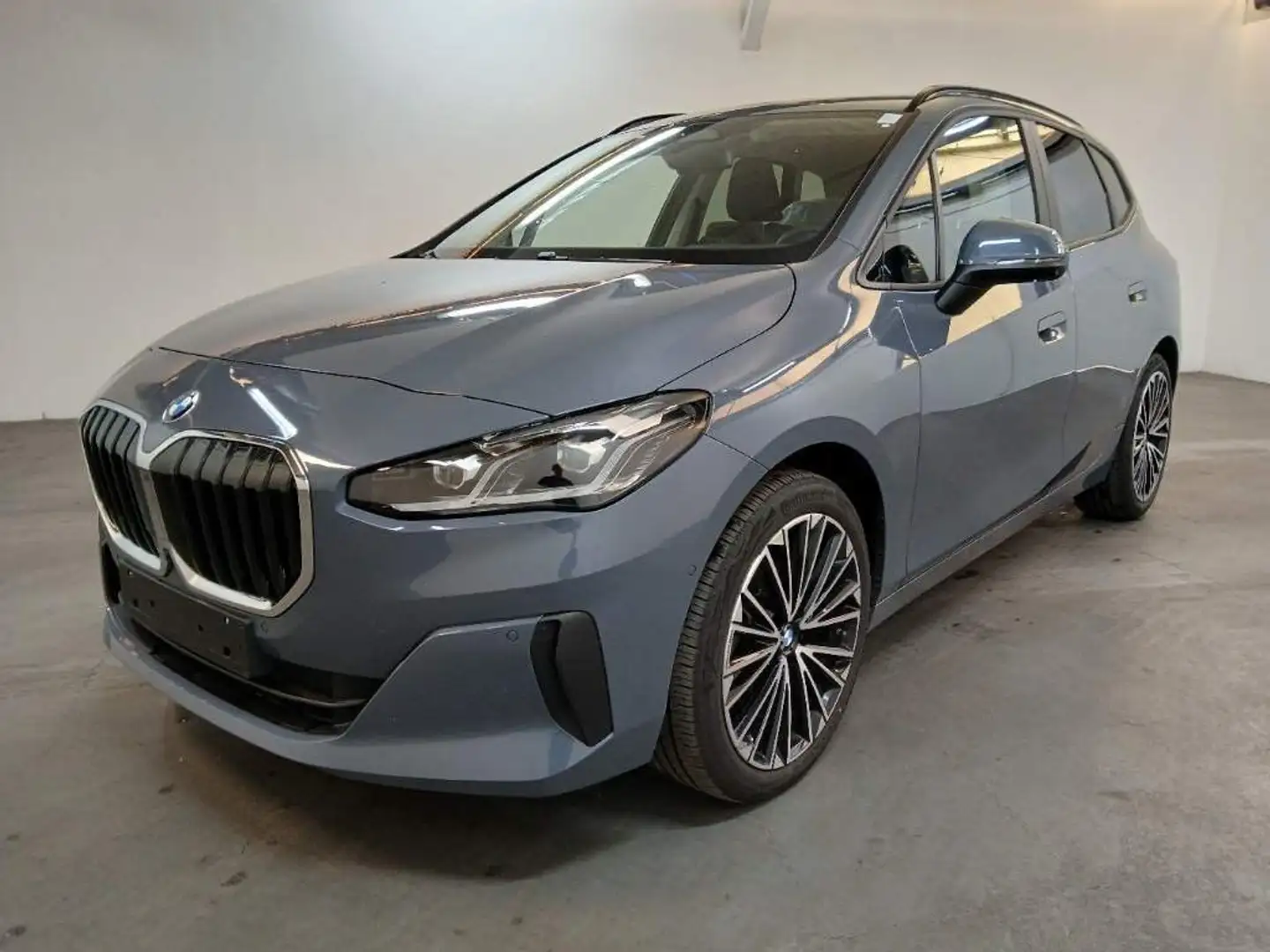 BMW 218 218 i Tourer Luxury Individual NP. 55.690.- Voll Grau - 1