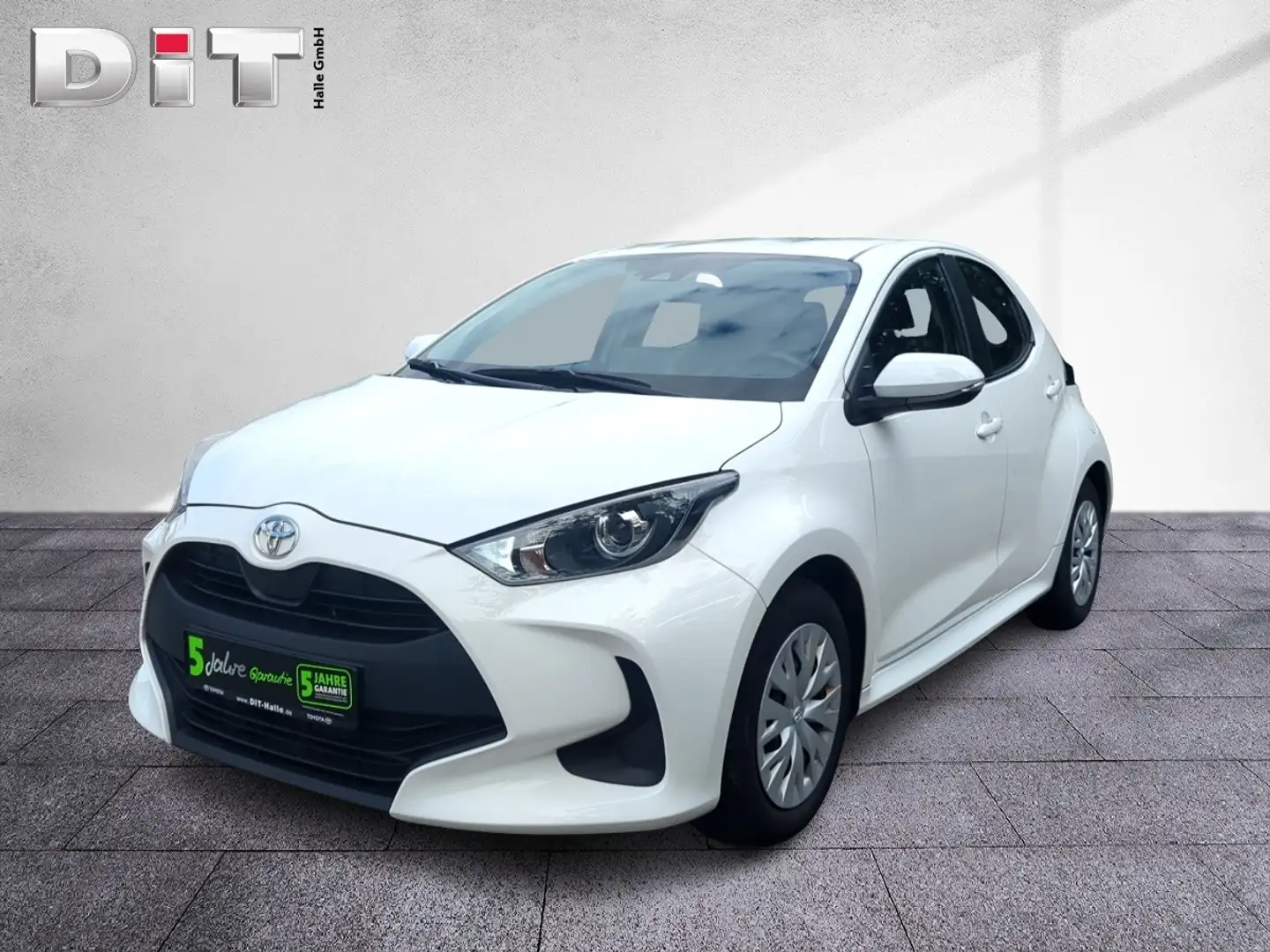 Toyota Yaris 1.0 Comfort Klima Kamera Sitzhzg Tempomat Weiß - 2