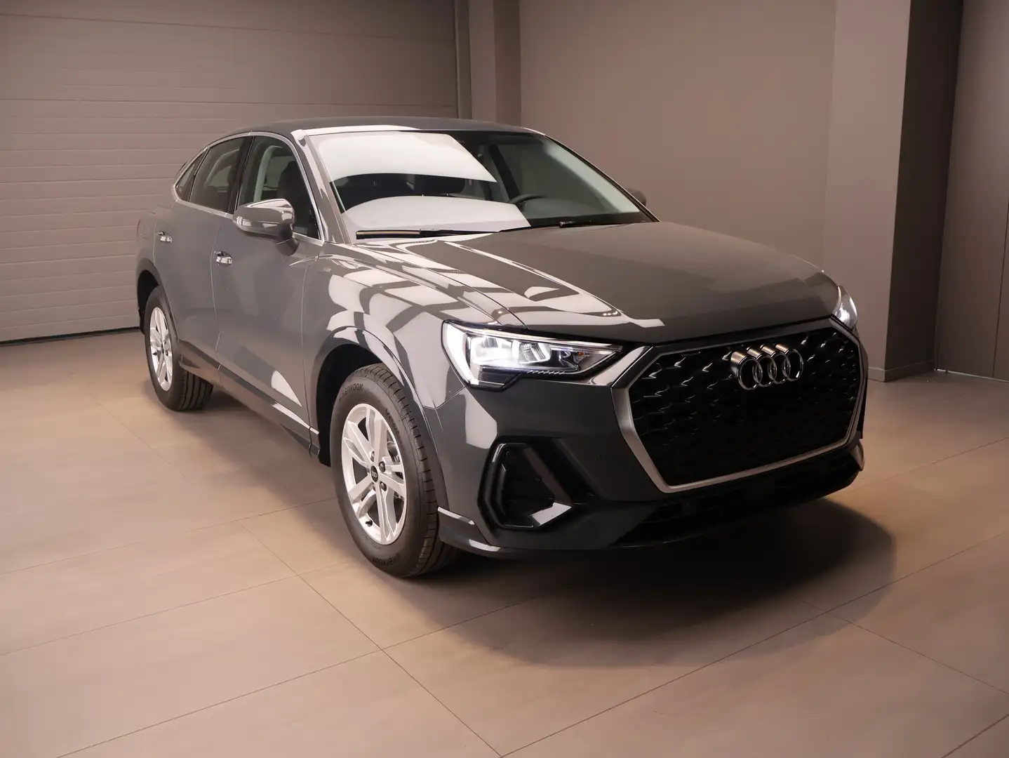 Audi Q3 Sportback 35 TFSI S Tronic PREZZO REALE - IN SEDE Gris - 2