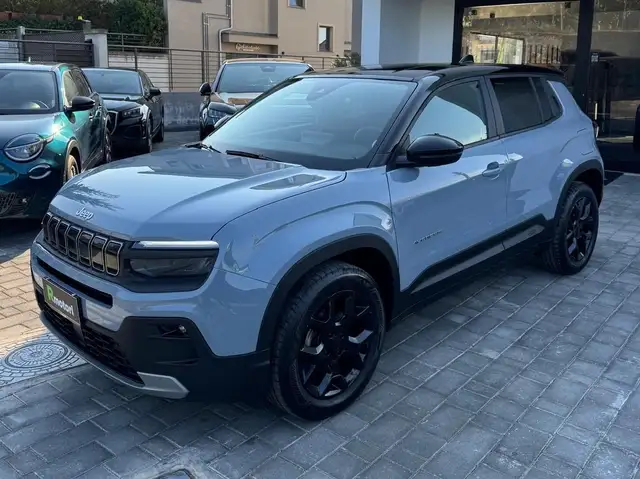 Jeep Avenger view 2