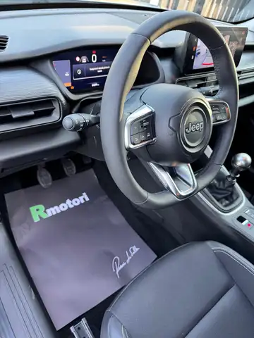 Jeep Avenger view 6