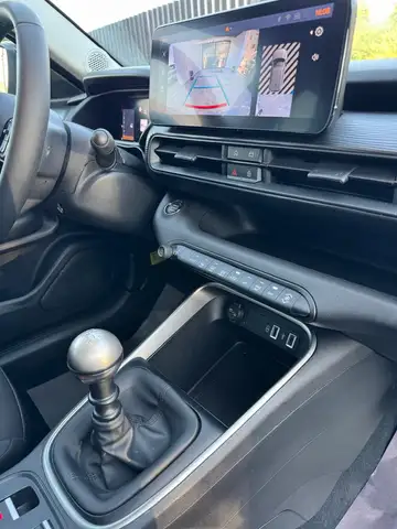 Jeep Avenger view 10
