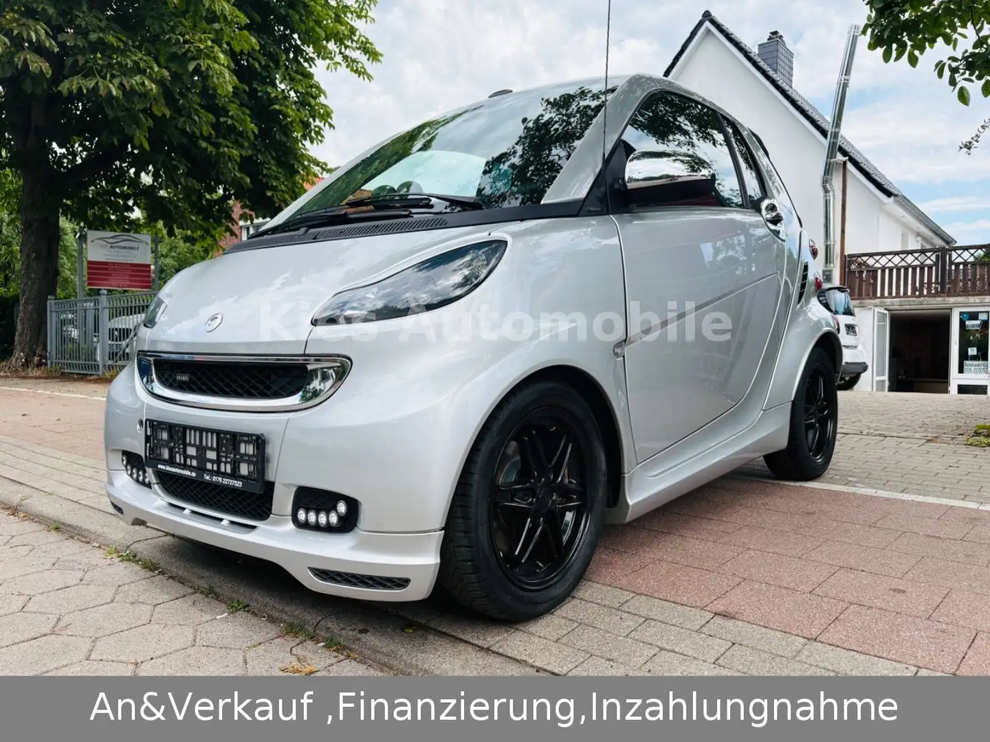 smart forTwo Brabus Xclusive Cabrio VOLLAUSSTATTUNG Gümüş rengi - 2
