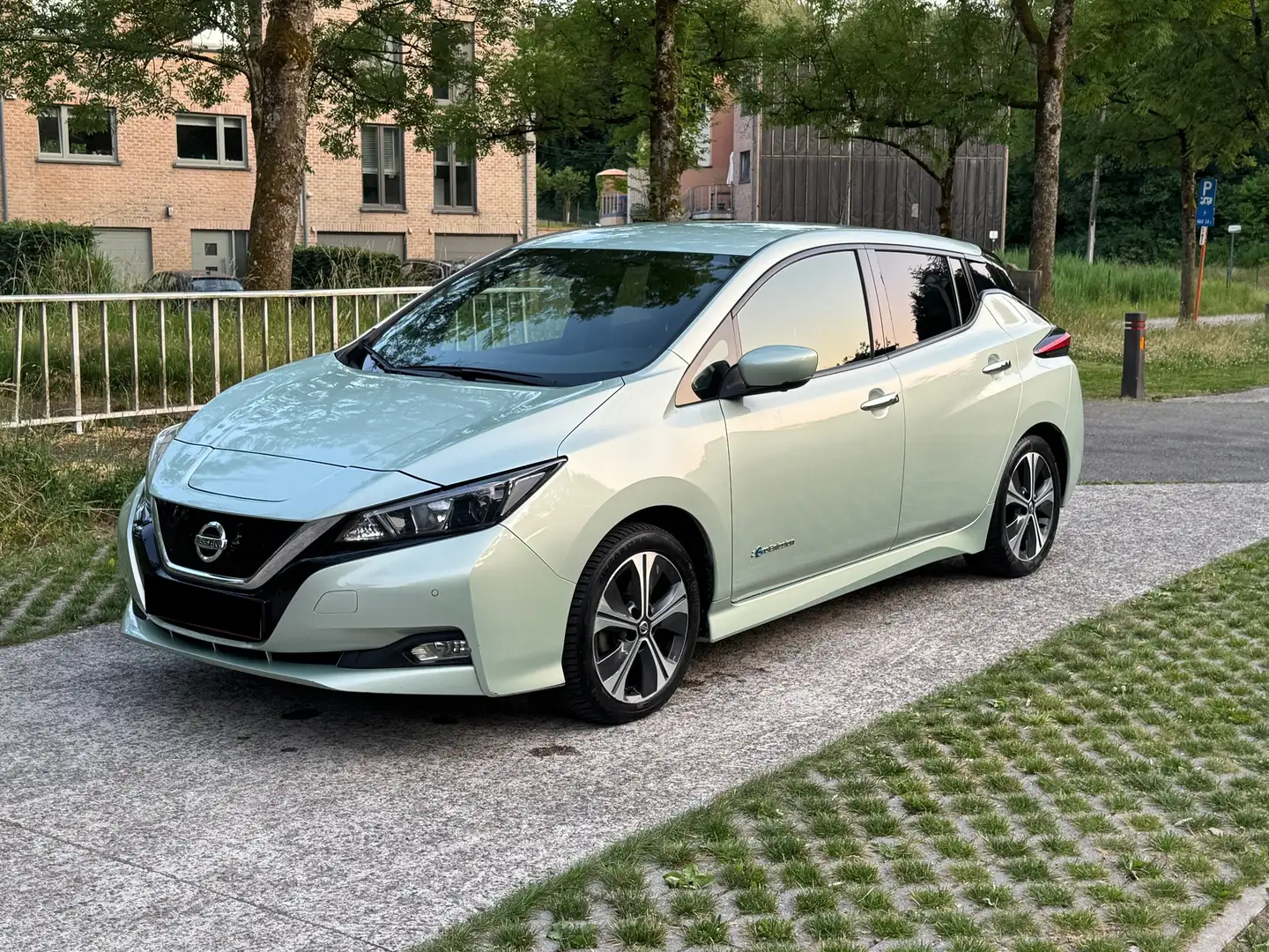 Nissan Leaf Leaf 40 kWh N-Connecta (EU6.2) - 1