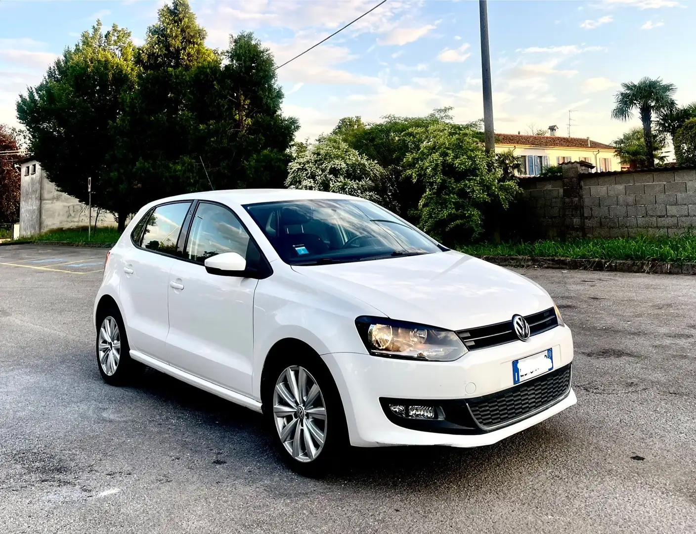 Volkswagen Polo 5p 1.4 tdi Comfortline - 1