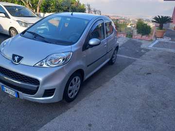 107 2005 1.0 12v Active (plaisir) 5p FL