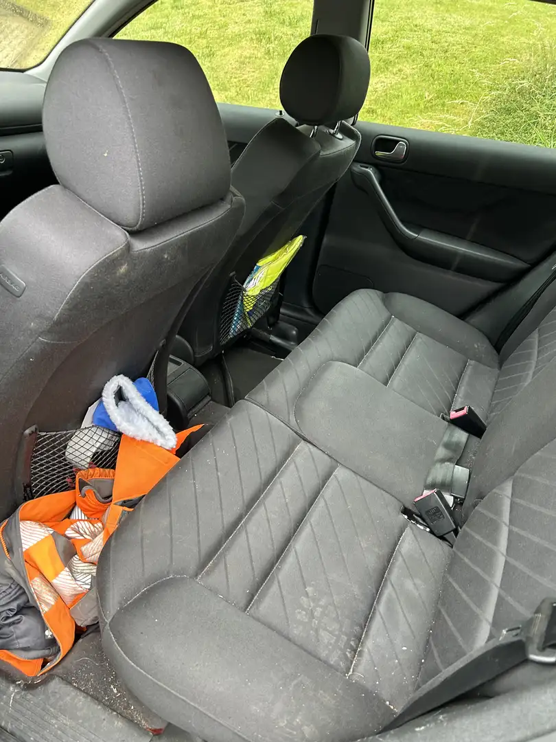 Audi A3 1.6 Ambition - 2
