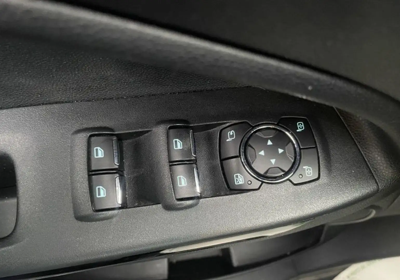 Ford EcoSport 1.5 ECOBLUE 100CH TITANIUM EURO6.2 Gris - 2