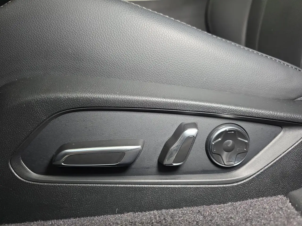 Acura TLX fotografie Acura TLX