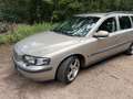 Volvo V70 2.4 Comfort Line Beige - thumbnail 2