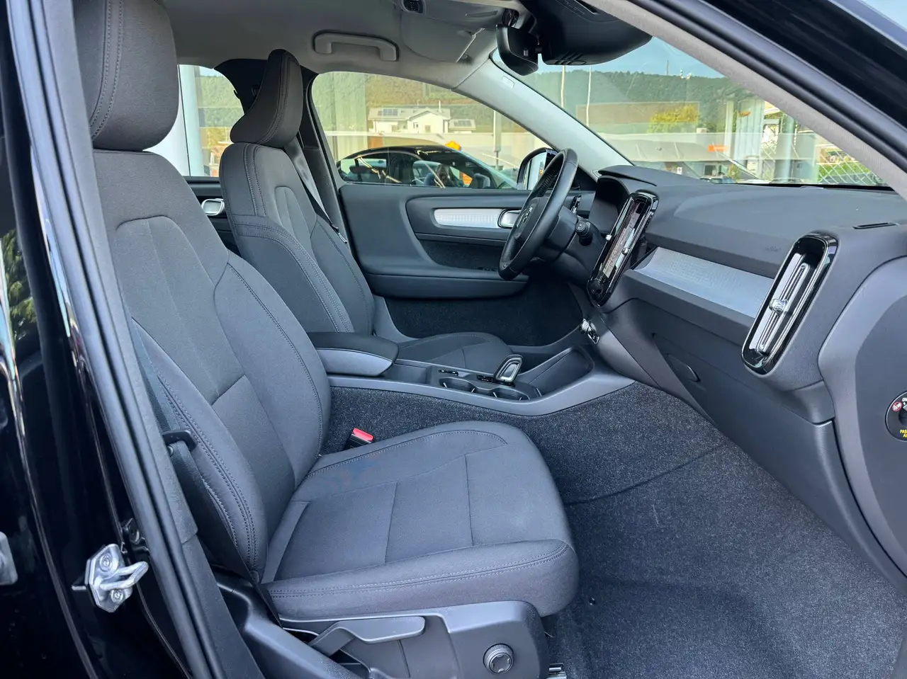 Volvo XC40 — photo 11 sur 14