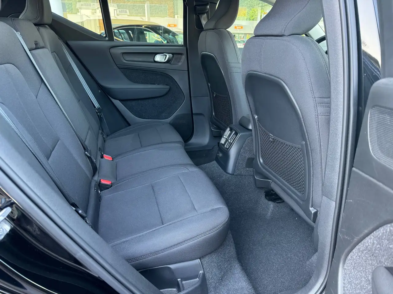 Volvo XC40 — photo 13 sur 14