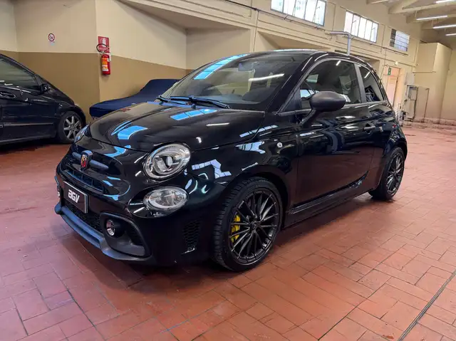 Abarth 695 1.4 t-jet 180cv