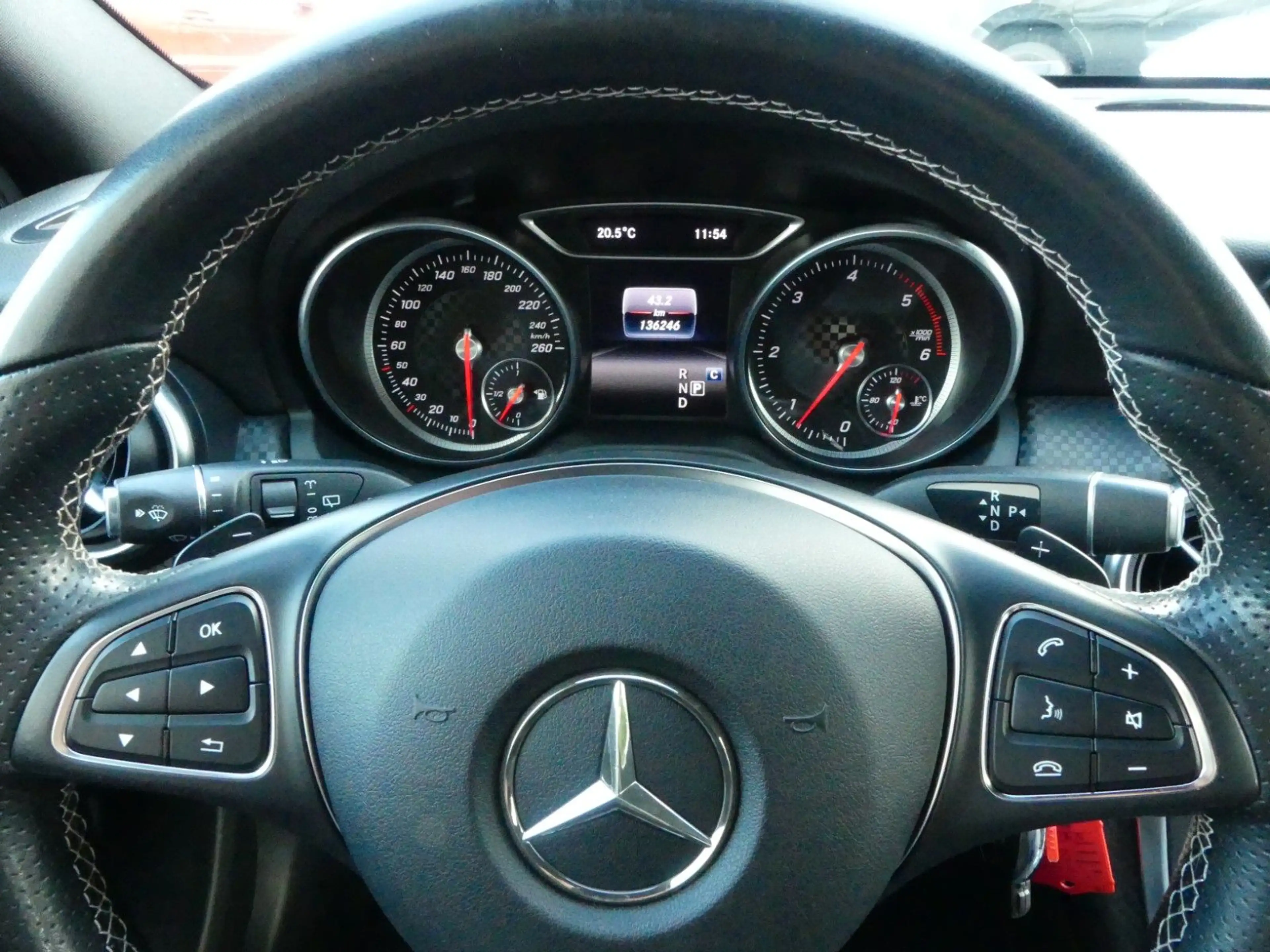 Mercedes-Benz A 200 A200d Automatik | Navi | Leder | SHZ | PDC — photo 12