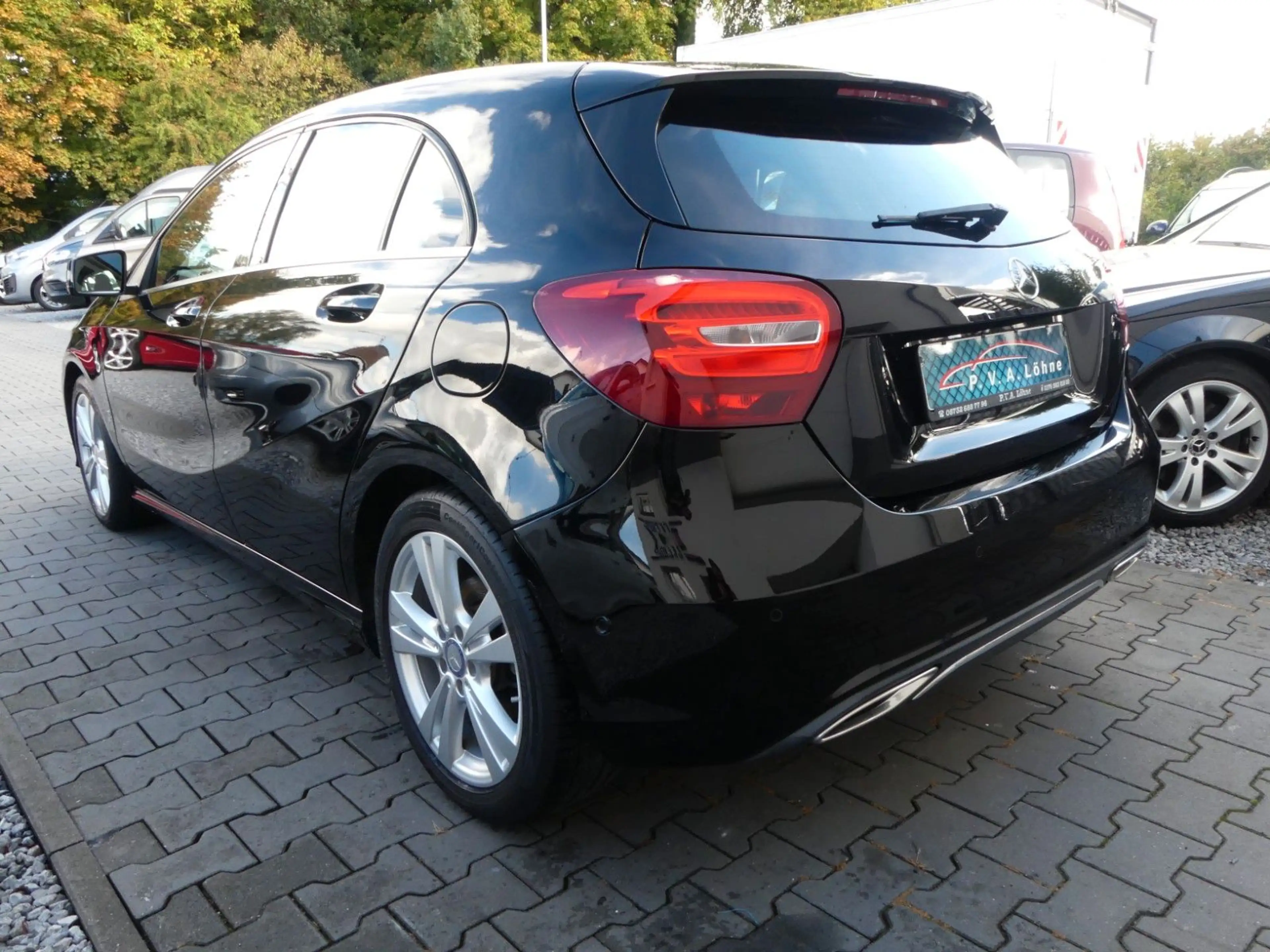 Mercedes-Benz A 200 A200d Automatik | Navi | Leder | SHZ | PDC — photo 4