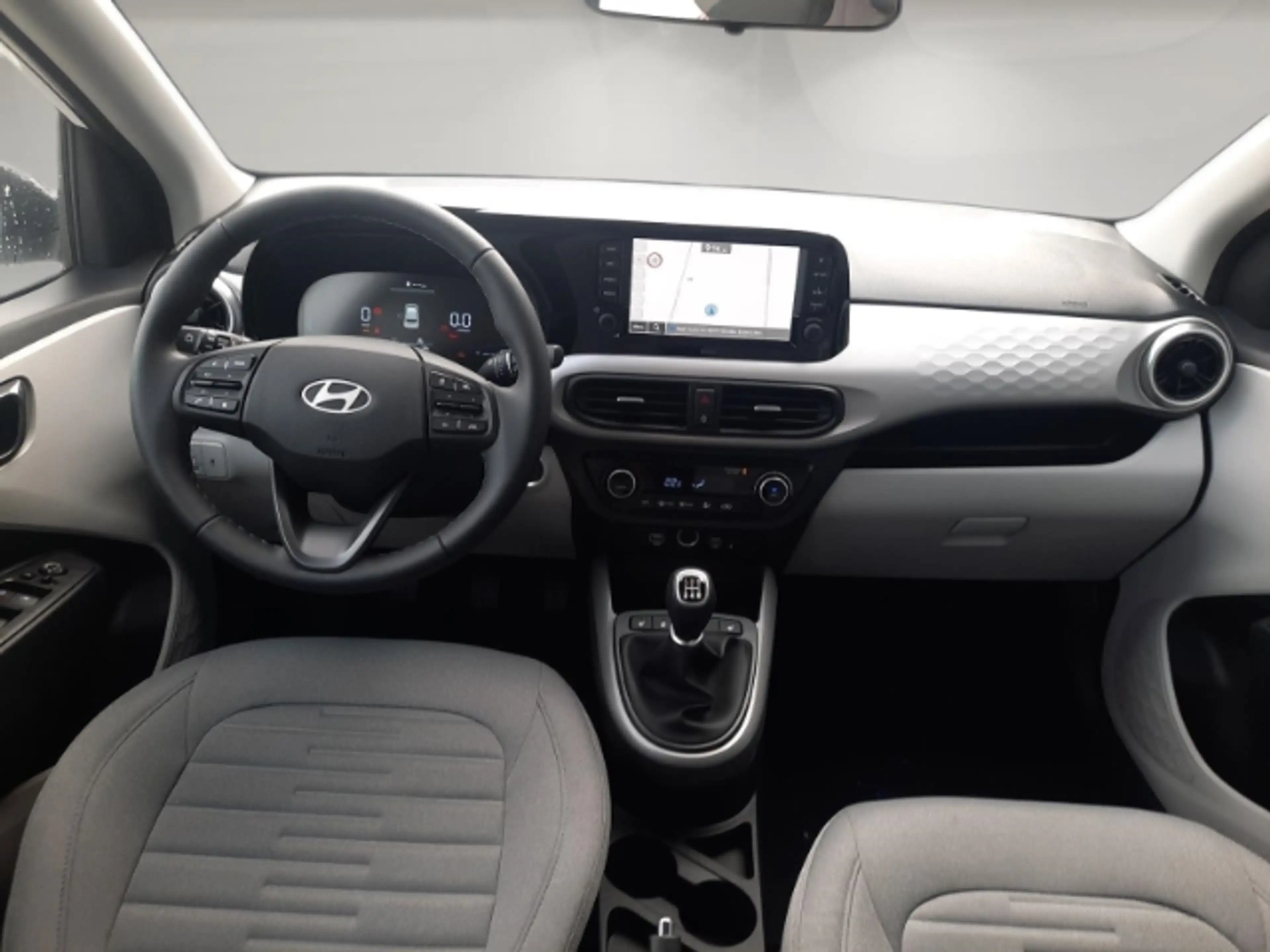 Hyundai i10 MY25 1.2 Prime Keyless Go 16'' NAVI Klima SHZ Kame — photo 11