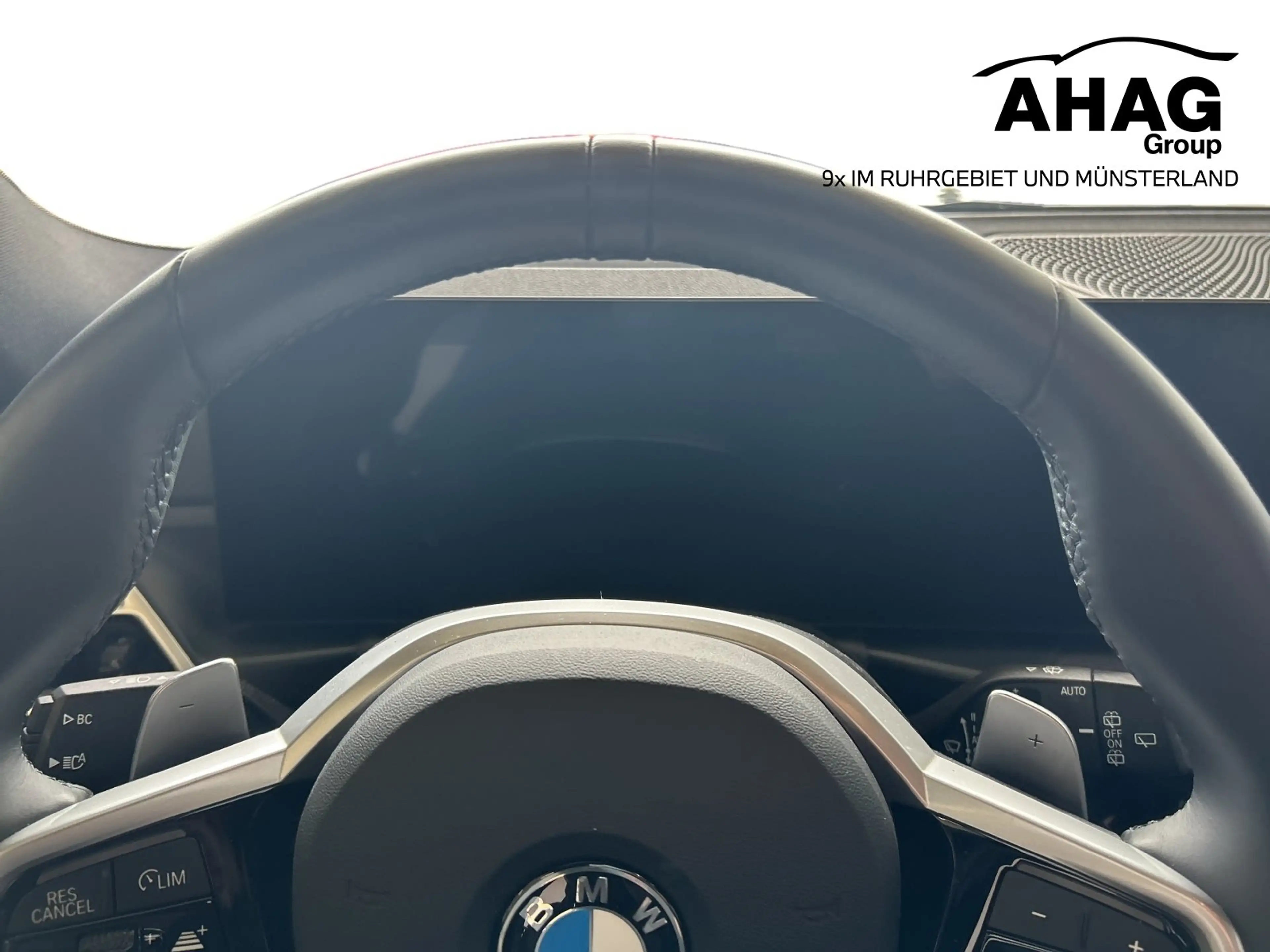 BMW 320 d Touring M-Sport | ACC | HIFI | Adaptive LED — photo 11