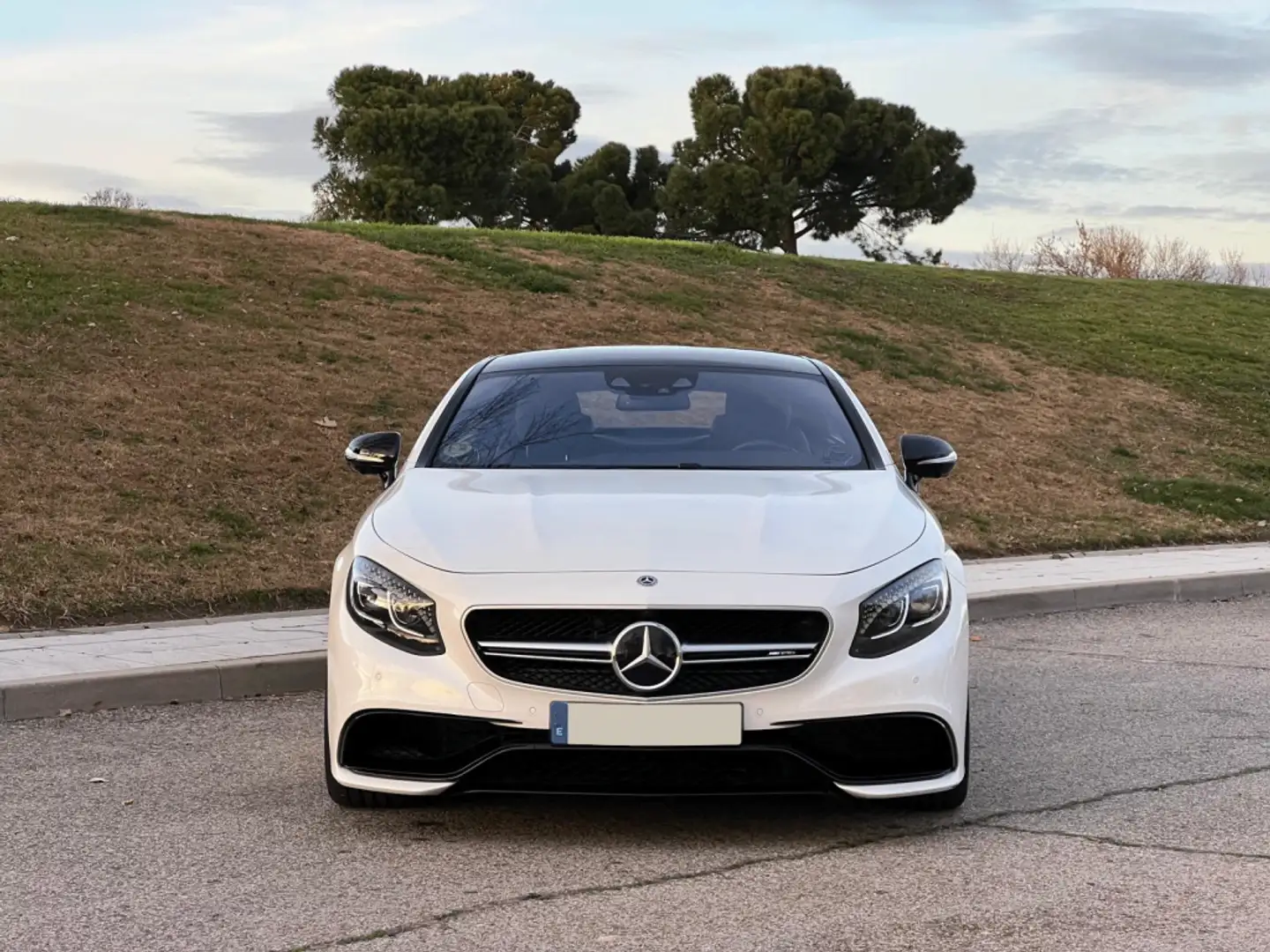 Mercedes-Benz S 63 AMG Coupé 4Matic Aut. Wit - 2