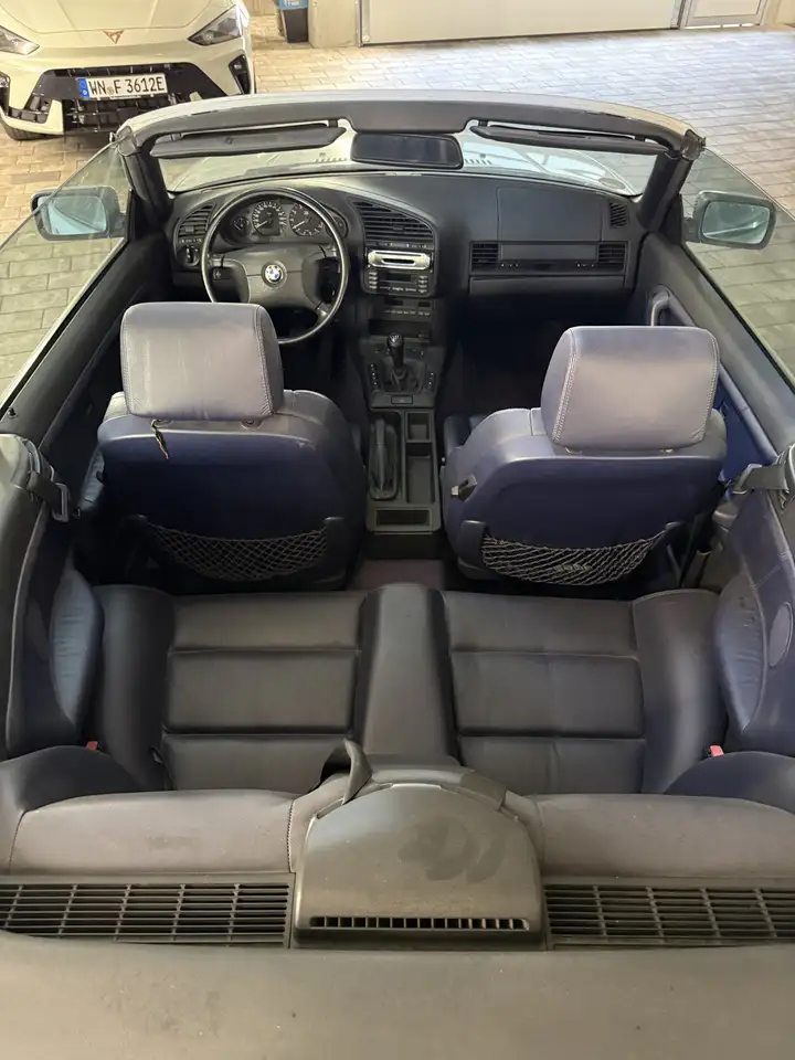 BMW 318i, foto 5