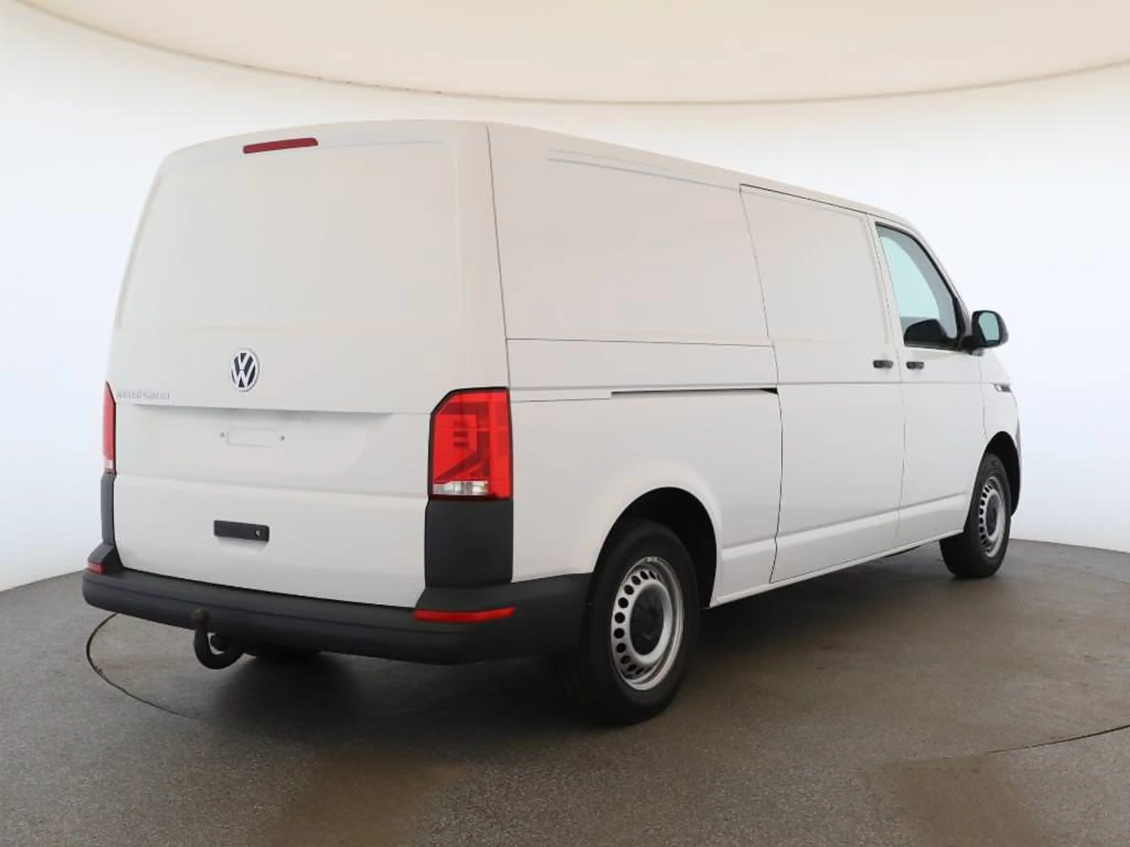 Volkswagen T6.1 Transporter e/LR/AHK/Klima/ Trennwand /Holzboden — photo 2