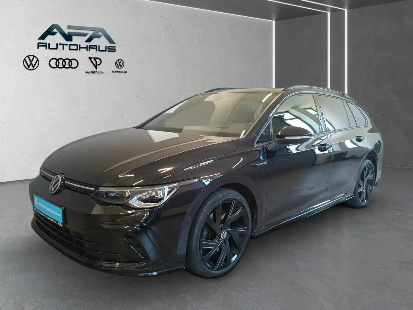 Volkswagen Golf VIII Var. 2.0 TSI R-Line DSG Pano*Matrix*AHK Noir - 2