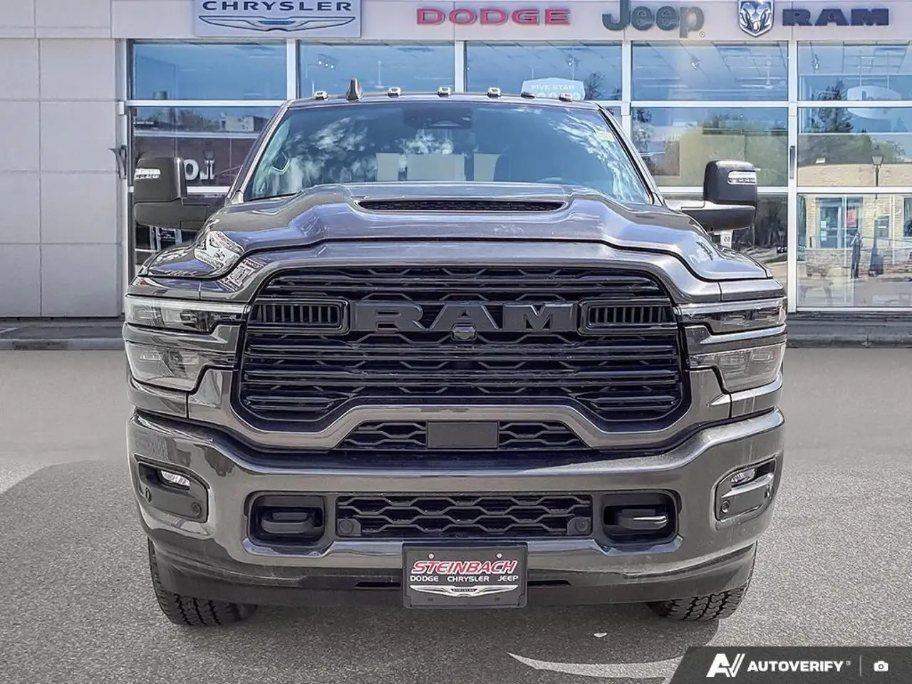 RAM 2500 снимка RAM 2500