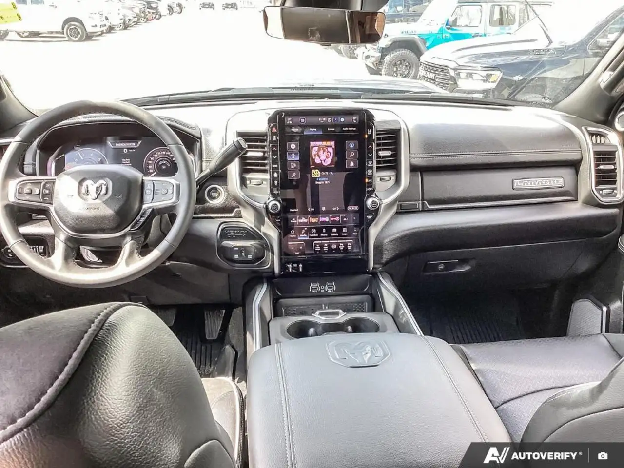 RAM 2500 снимка RAM 2500