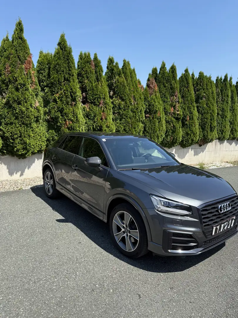 Audi Q2 30 TDI Sport S-tronic Grau - 1