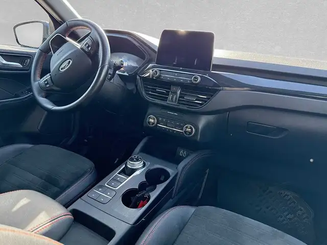 Ford Kuga view 4