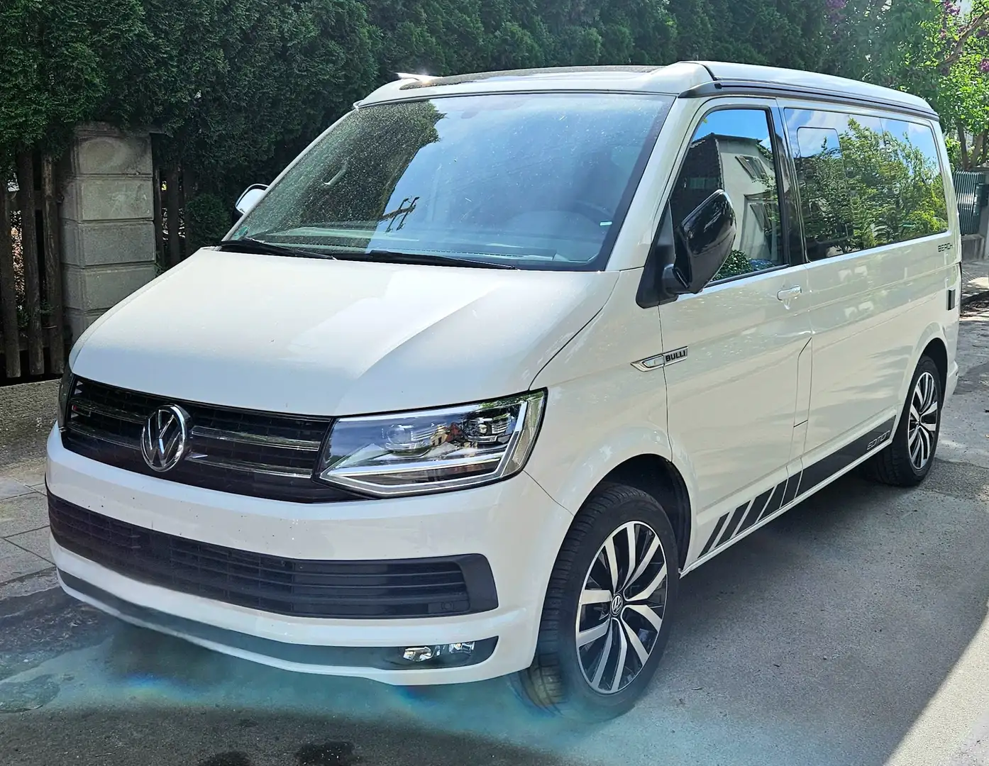 Volkswagen T6 California Beach Edition 4Motion DSG ACC Luft-SH LED Blanco - 2