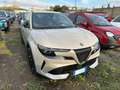 Alfa Romeo Junior 1.2 136 CV Hybrid eDCT6 Beige - thumbnail 3