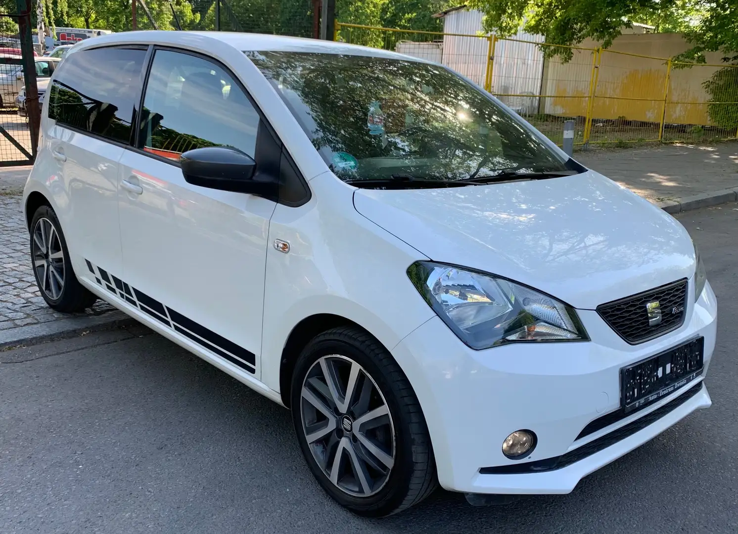 SEAT Mii FR-Line Automatik 1.Hand Weiß - 1