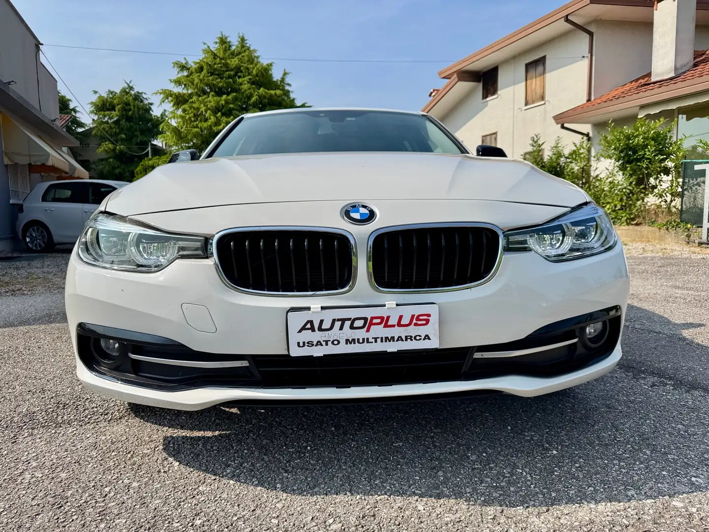 BMW 318 318d Touring Sport Aut Bianco - 2