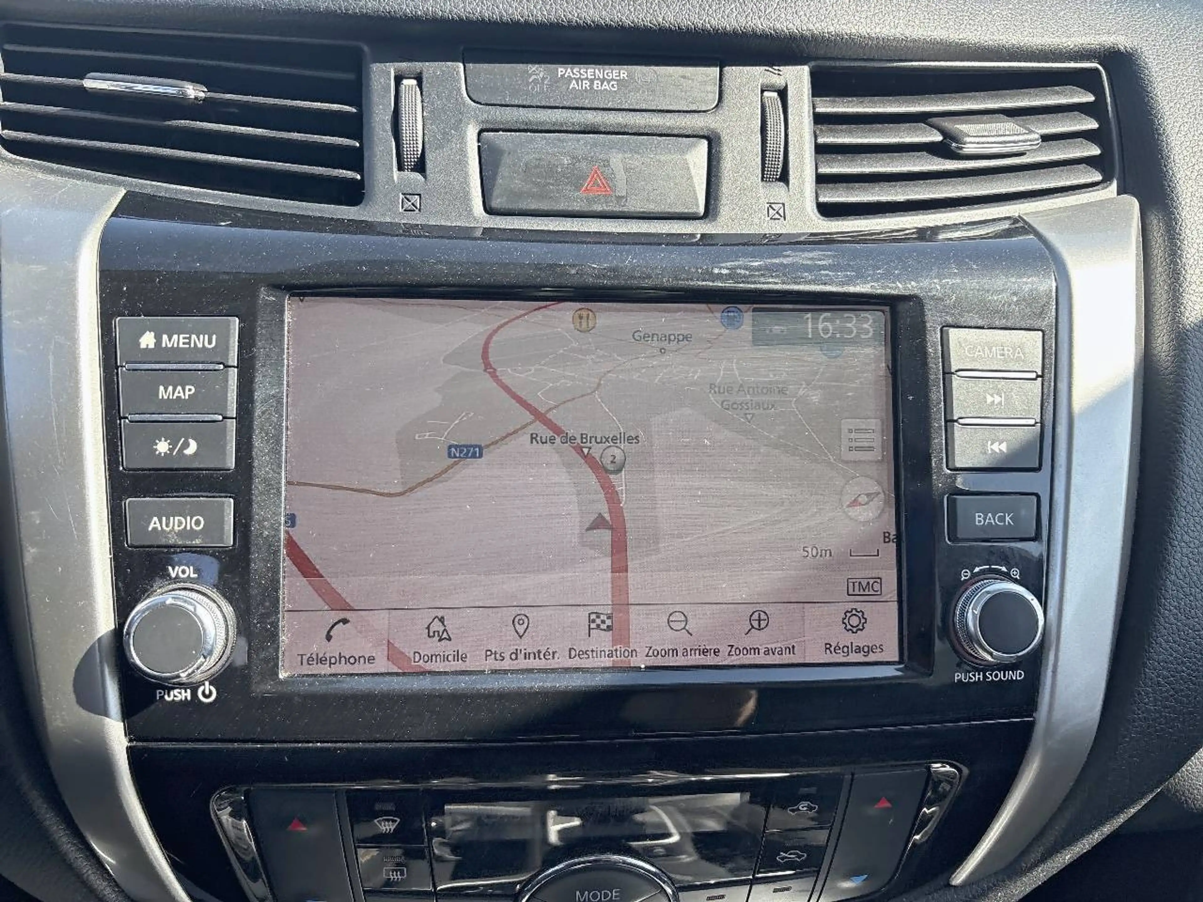 Nissan Navara 2.3 dCi 4WD — photo 10