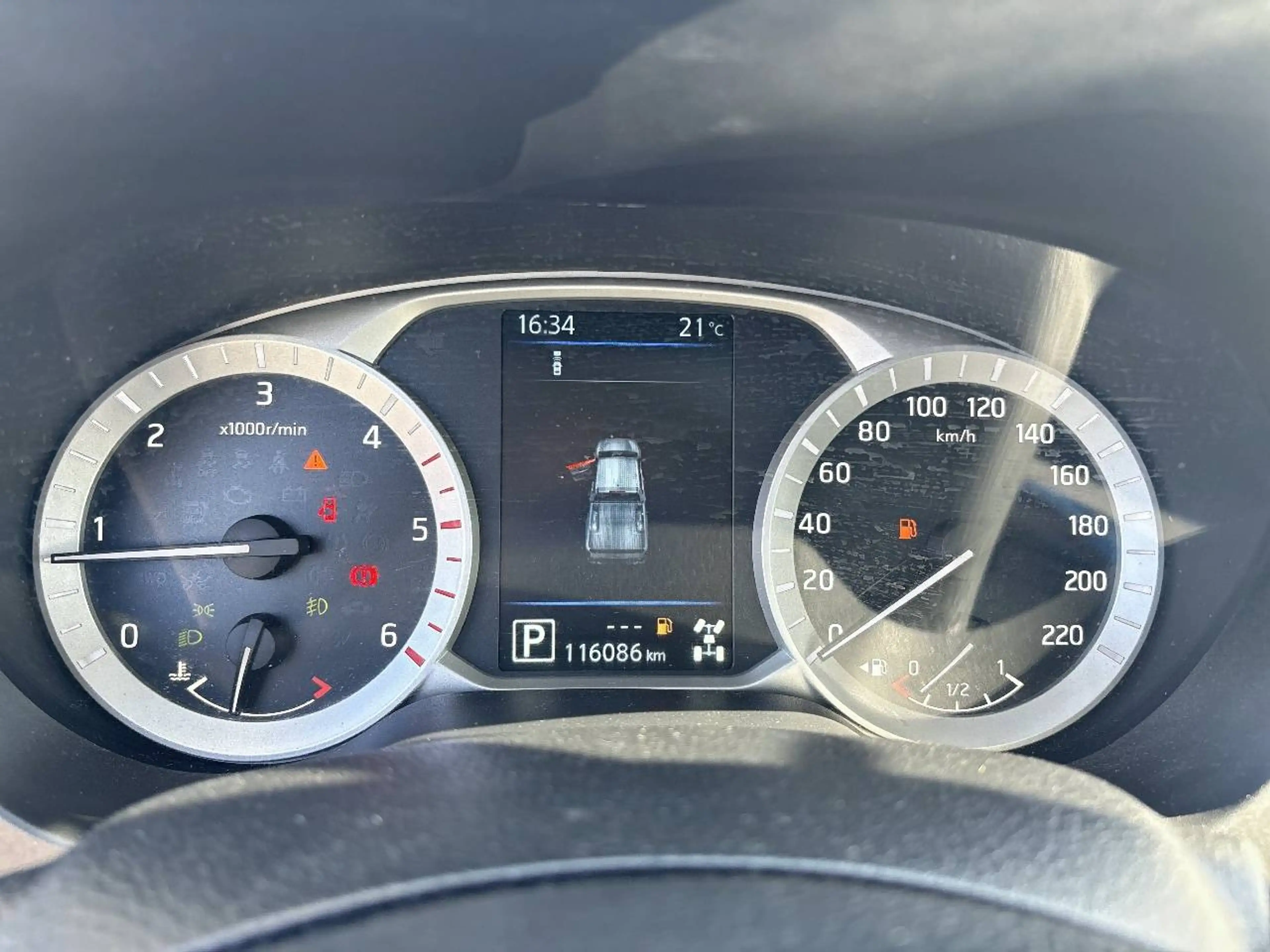 Nissan Navara 2.3 dCi 4WD — photo 13