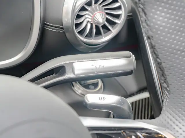 Mercedes-Benz SL 63 Amg view 12