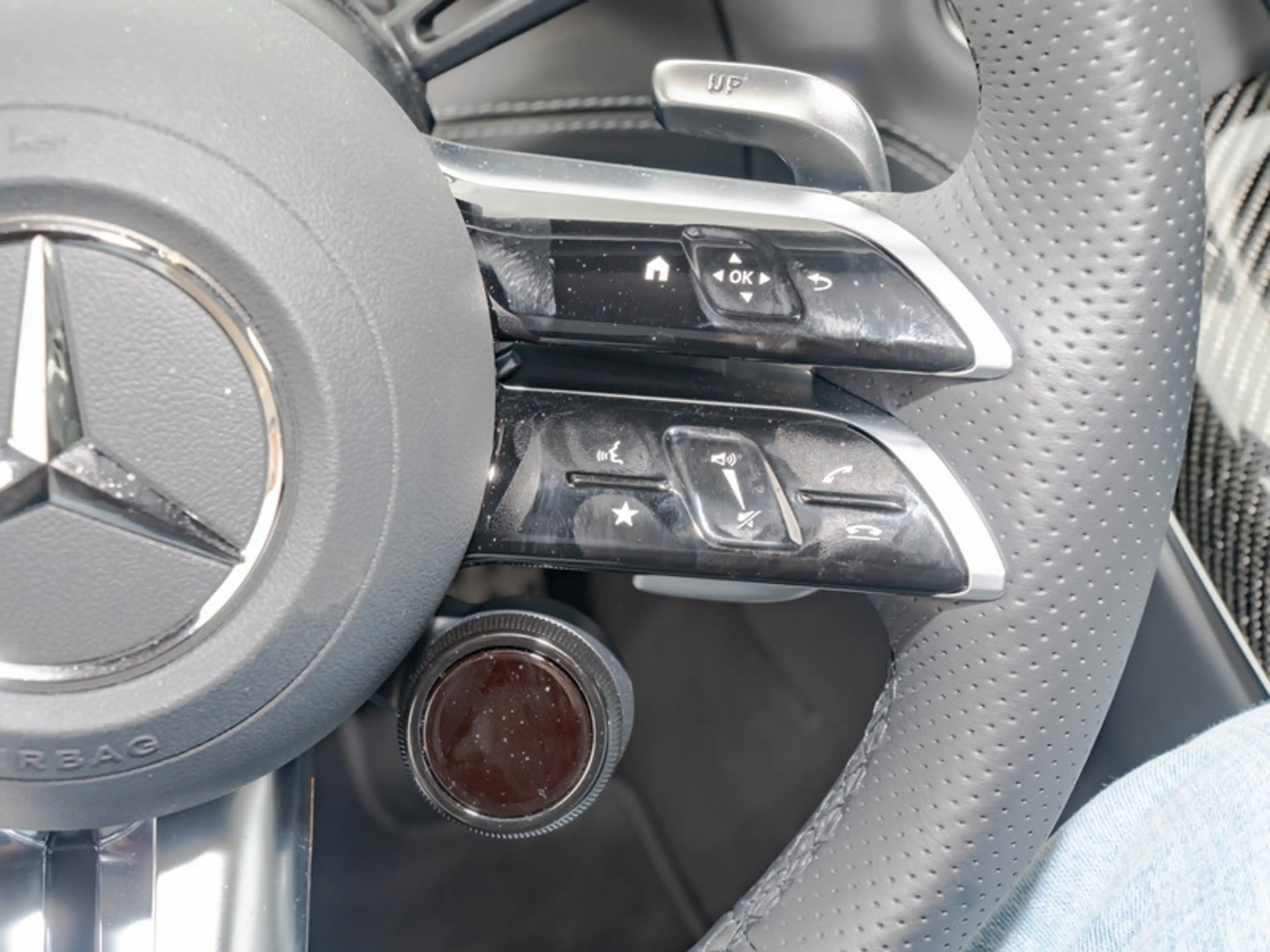 Mercedes-Benz SL 63 AMG 4M+ Perf-Sitze/Carbon/Burm/Sitzklima — photo 13